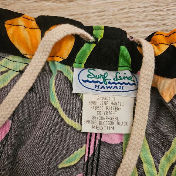 Vintage Surf Line Hawaii Floral Capris Original Butt-Cuts Womens Size Medium NWT - Picture 6 of 8